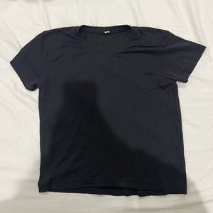 Black lululemon workout tee. Size 2. Older style idk the name.
